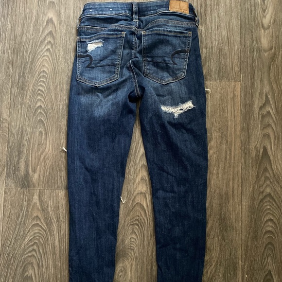 barley worn american eagle stretchy skinny jeans - Picture 2 of 3